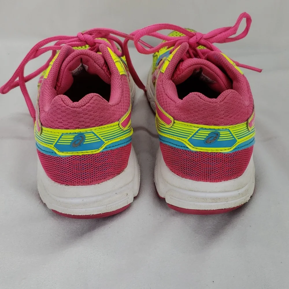 Asics gel contend 3 shoe. Pink Yellow Blue. Size 5.5 - Picture 4 of 6